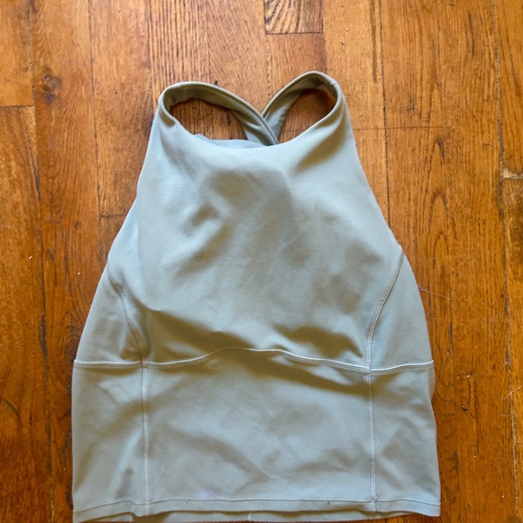 LIKE NEW lululemon key to balance tank rosemary green size 8 - Picture 4 of 5